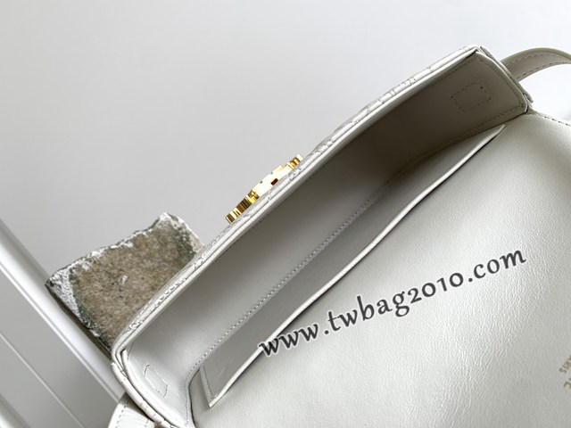 Celine專櫃2023新款Triomphe Shoulder Bag 賽琳最新款羊皮絎縫限定凱旋門腋下包 sldj2406